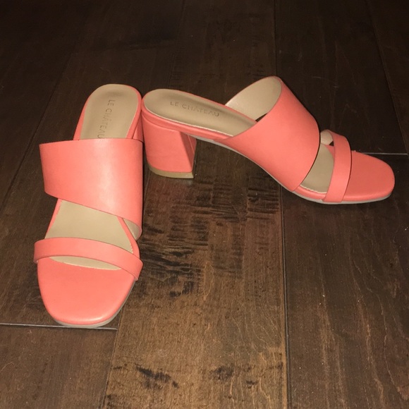 Brand new with tags Le Chateau Orange Sandal - Picture 3 of 4